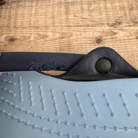 Crocs Blue Strappy Sandals Womens Size 10 READ - Picture 9 of 13